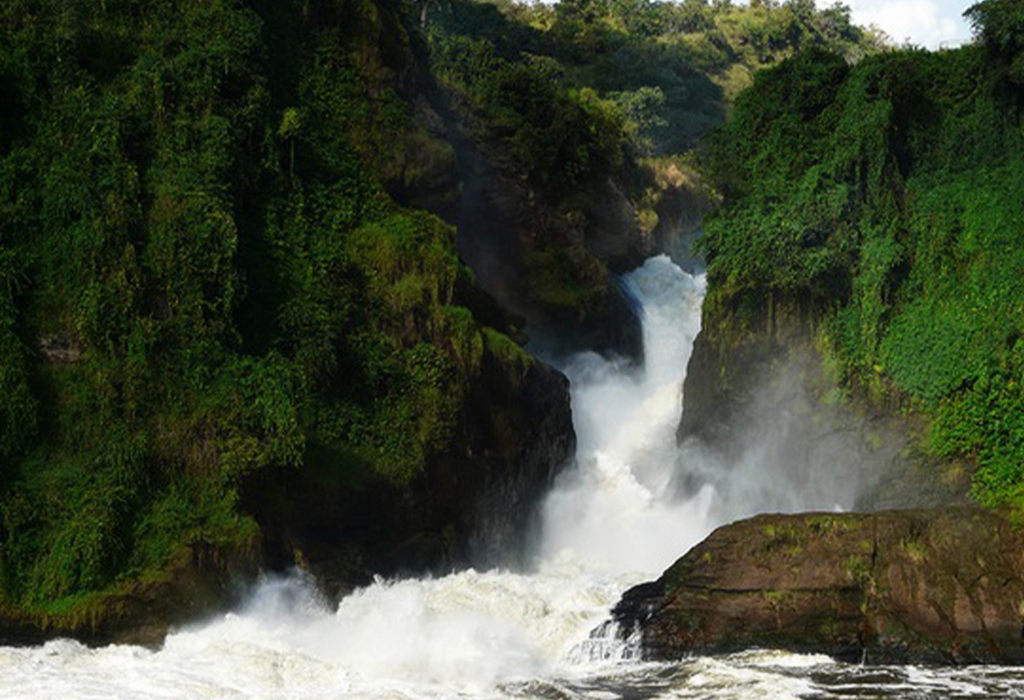 What Is the Biggest Waterfall in Uganda?